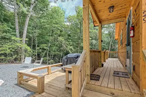 Exterior - 29 Carrolls Rdg, Murphy, NC 28906 photo 5 of 23