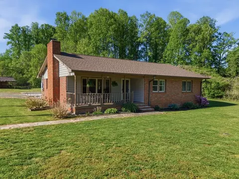 2430 Business 19, Andrews, NC 28901
