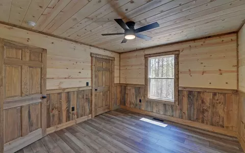 Bedroom - 313 Burger Rd, Murphy, NC 28906 photo 3 of 5
