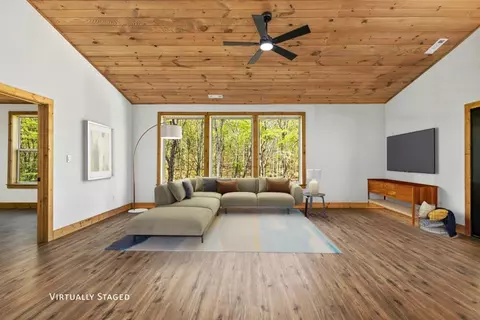 Living - 342 Hunter Rdg, Murphy, NC 28906 photo 6 of 11