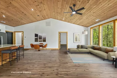 Living - 342 Hunter Rdg, Murphy, NC 28906 photo 8 of 11