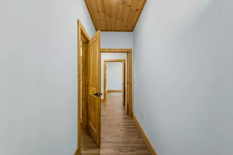Entry Way - 342 Hunter Rdg, Murphy, NC 28906 photo 2 of 3
