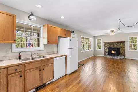 Kitchen - 377 Ed Graves Rd, Murphy, NC 28906 photo 1 of 2