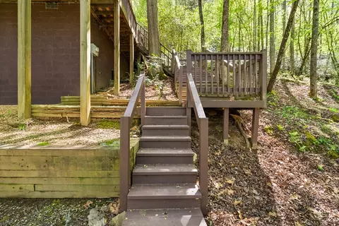 Exterior - 377 Ed Graves Rd, Murphy, NC 28906 photo 6 of 13
