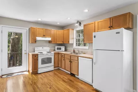 Kitchen - 377 Ed Graves Rd, Murphy, NC 28906 photo 2 of 2
