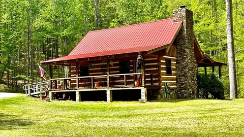 633 Timber Ridge Rd, Blairsville, GA 30512