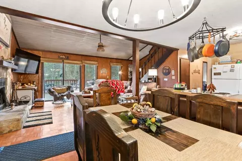 Dining - 899 Lonesome Pine Rd, Murphy, NC 28906 photo 1 of 3