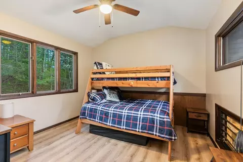 Bedroom - 899 Lonesome Pine Rd, Murphy, NC 28906 photo 10 of 14