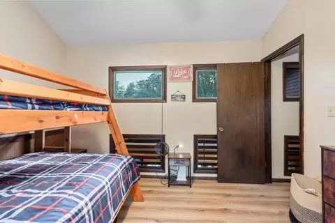 Bedroom - 899 Lonesome Pine Rd, Murphy, NC 28906 photo 11 of 14