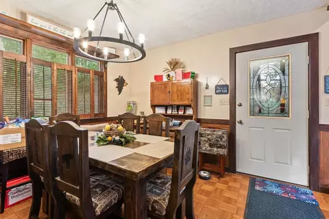 Dining - 899 Lonesome Pine Rd, Murphy, NC 28906 photo 2 of 3