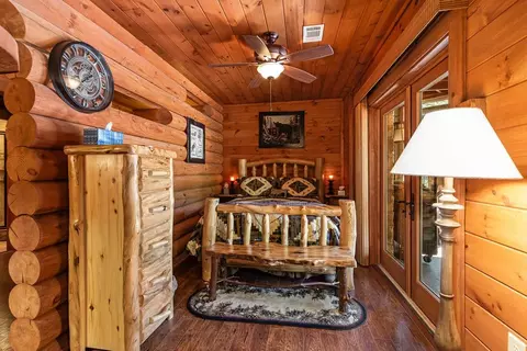 Bedroom - 415 Kestrel Ridge Cir, Murphy, NC 28906 photo 8 of 10