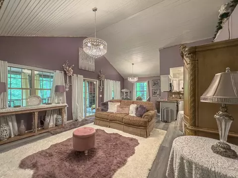 Living - 89 Box Turtle Ln, Murphy, NC 28906 photo 1 of 3