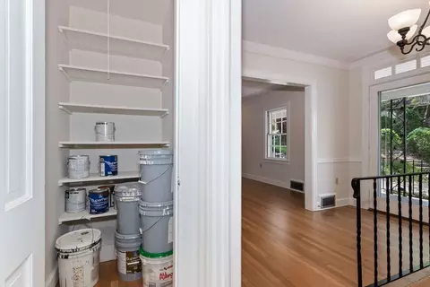 Entry Way - 27 Bayless St, Murphy, NC 28906 photo 9 of 24