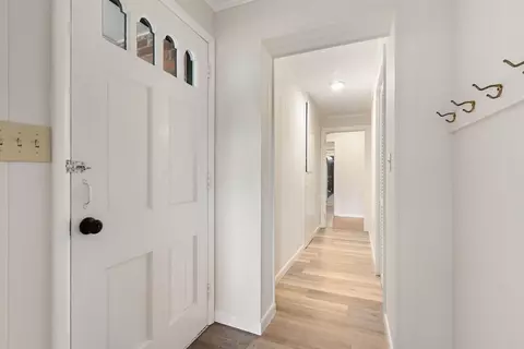 Entry Way - 27 Bayless St, Murphy, NC 28906 photo 23 of 24