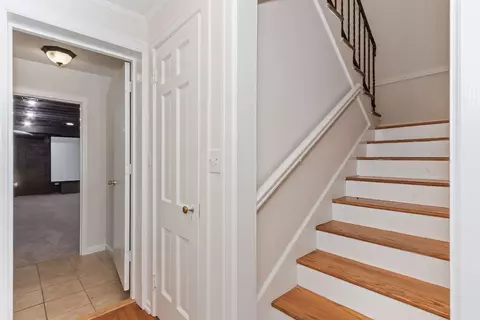 Entry Way - 27 Bayless St, Murphy, NC 28906 photo 13 of 24