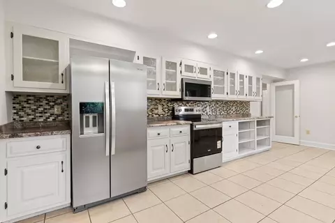 Kitchen - 27 Bayless St, Murphy, NC 28906 photo 2 of 7