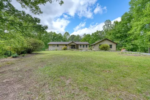 Exterior - 847 Deer Hill Rd, Murphy, NC 28906 photo 5 of 16