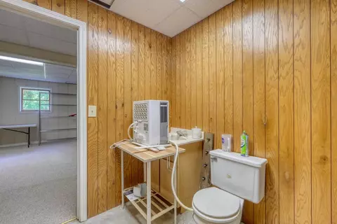 Bath - 847 Deer Hill Rd, Murphy, NC 28906 photo 4 of 4