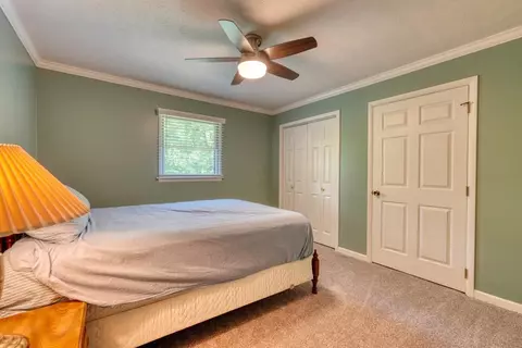 Bedroom - 847 Deer Hill Rd, Murphy, NC 28906 photo 5 of 6