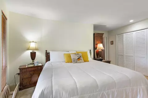Bedroom - 87 Snowbird Ln, Murphy, NC 28906 photo 2 of 14