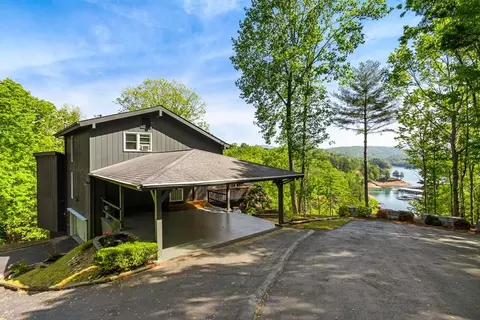 87 Snowbird Ln, Murphy, NC 28906