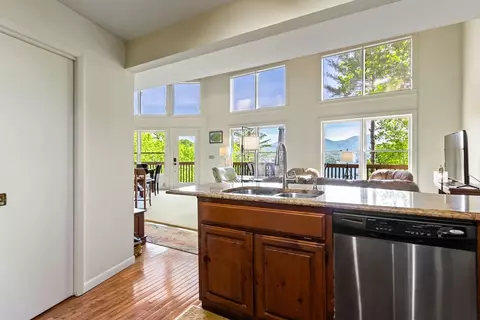 Kitchen - 87 Snowbird Ln, Murphy, NC 28906 photo 4 of 4