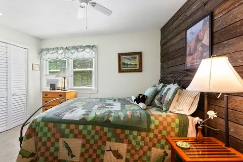 Bedroom - 87 Snowbird Ln, Murphy, NC 28906 photo 10 of 14