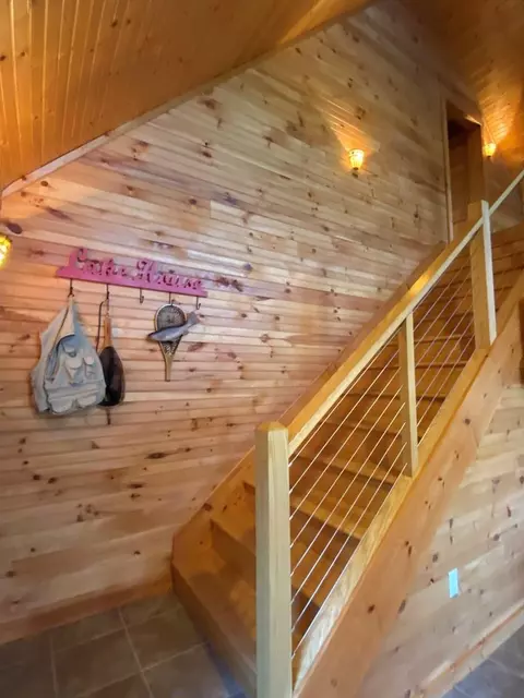 Entry Way - 270 Marina Dr, Murphy, NC 28906 photo 2 of 3