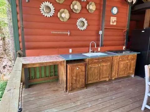 Kitchen - 270 Marina Dr, Murphy, NC 28906 photo 7 of 10
