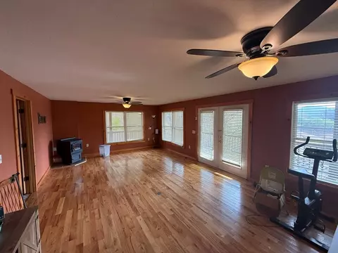 Living - 270 Marina Dr, Murphy, NC 28906 photo 4 of 4