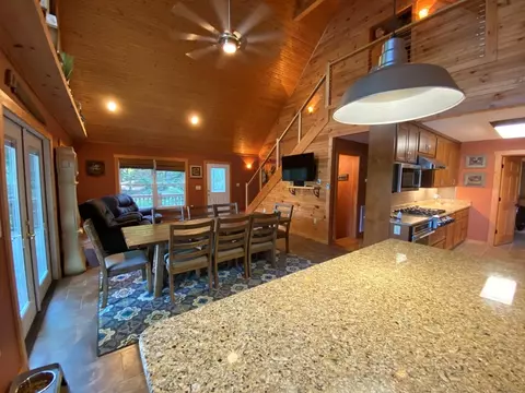 Dining - 270 Marina Dr, Murphy, NC 28906 photo 2 of 2