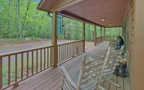 Exterior - 100 Carvers View Trl, Murphy, NC 28906 photo 4 of 20