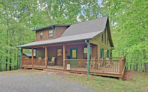 100 Carvers View Trl, Murphy, NC 28906