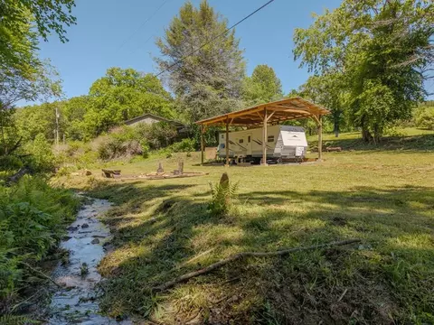 1170 Oakgrove Rd, Murphy, NC 28906