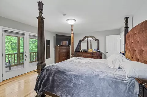 Bedroom - 522 Fred Amos Rd, Murphy, NC 28906 photo 2 of 7