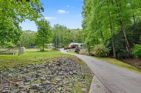 Exterior - 522 Fred Amos Rd, Murphy, NC 28906 photo 22 of 29