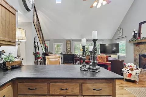 Entry Way - Undisclosed, Murphy, NC 28906 photo 1 of 5