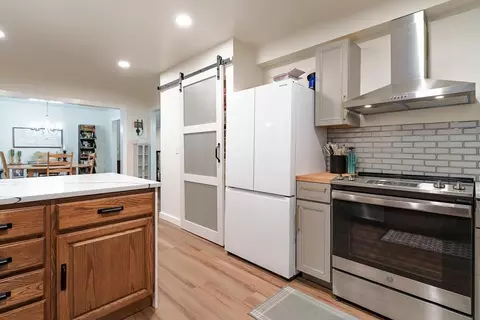 Kitchen - 30 Skyline Dr, Murphy, NC 28906 photo 5 of 7