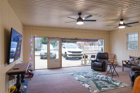 Exterior - 30 Skyline Dr, Murphy, NC 28906 photo 4 of 10