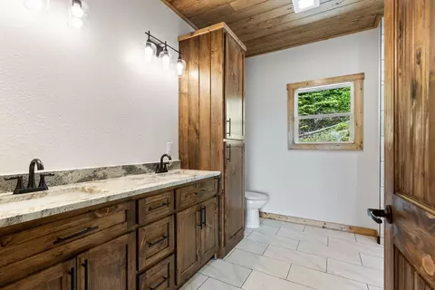 Bath - 590 Spring Branch Dr, Marble, NC 28905 photo 1 of 5