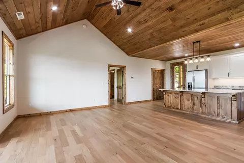 Living - 590 Spring Branch Dr, Marble, NC 28905 photo 4 of 6