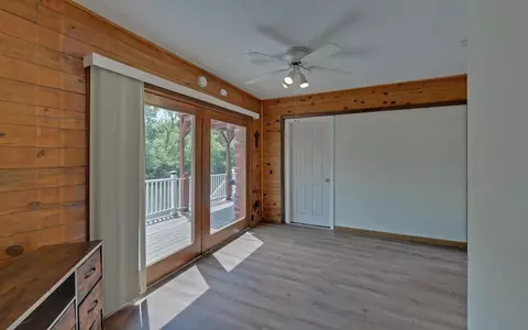 Bedroom - 440 Beaver Ridge Rd, Murphy, NC 28906 photo 4 of 10