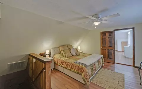 Bedroom - 440 Beaver Ridge Rd, Murphy, NC 28906 photo 8 of 10