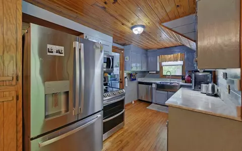 Kitchen - 440 Beaver Ridge Rd, Murphy, NC 28906 photo 4 of 4