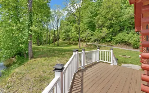 Exterior - 440 Beaver Ridge Rd, Murphy, NC 28906 photo 10 of 17