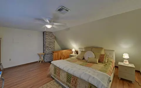 Bedroom - 440 Beaver Ridge Rd, Murphy, NC 28906 photo 1 of 10