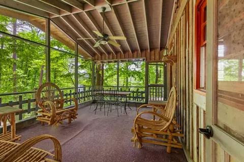 426 Wildwood Dr, Murphy, NC 28906 photo 4