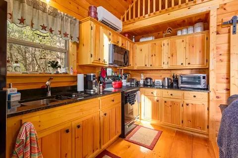 Kitchen - 72 Bentley Cv, Murphy, NC 28906 photo 2 of 3