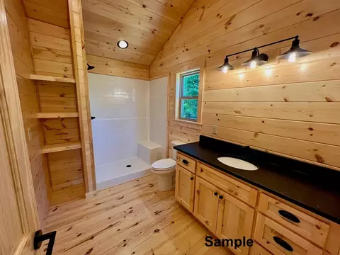 Bath - 189 Hideout Ln, Murphy, NC 28906 photo 1 of 2