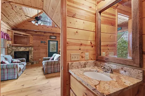 105 Cozy Pine Ln, Murphy, NC 28906 photo 2